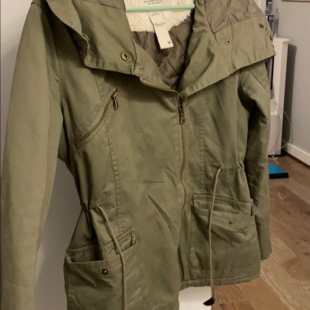 Jacket - Picture 2 of 4